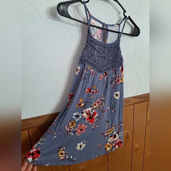NWT Maurices Braided Spaghetti Strap Floral Faded Blue Tank With Woven Bodice-SM - Picture 3 of 11
